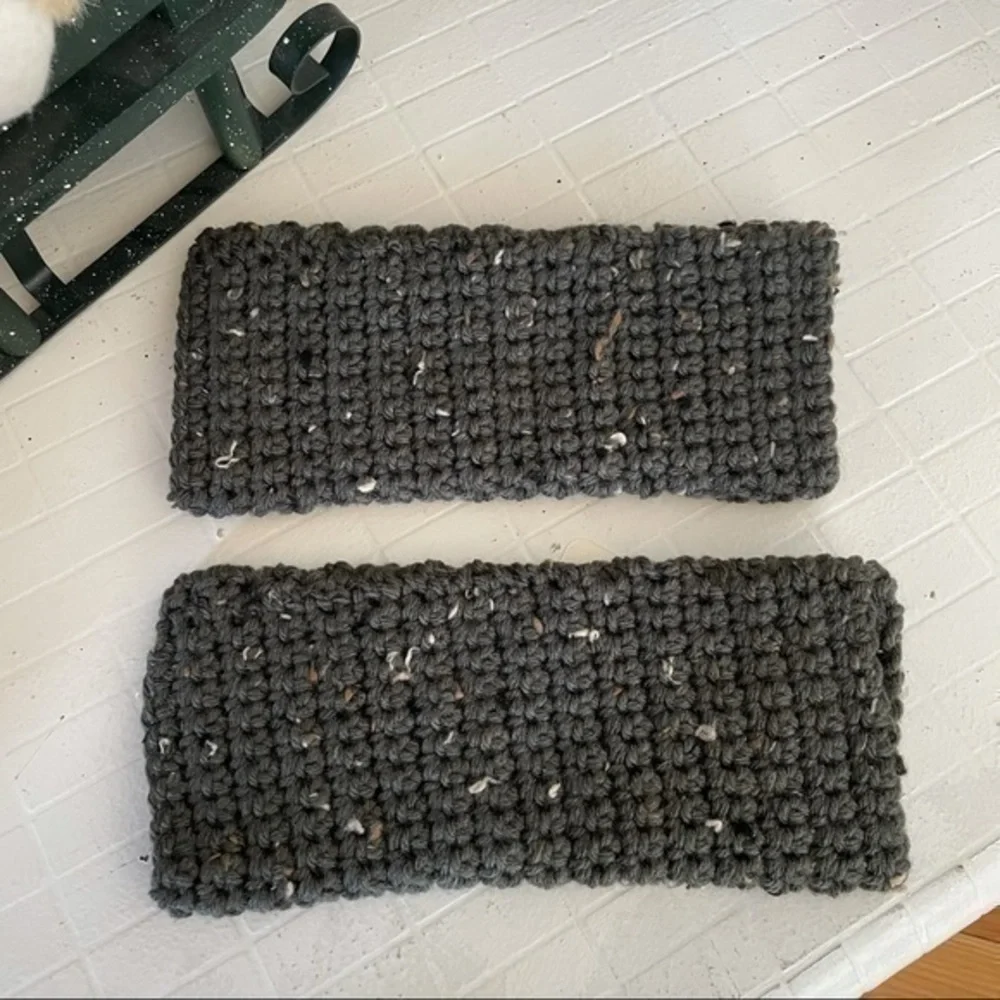 Handmade Texting Fingerless Gloves in Speckled Charcoal Green Tweed Winter